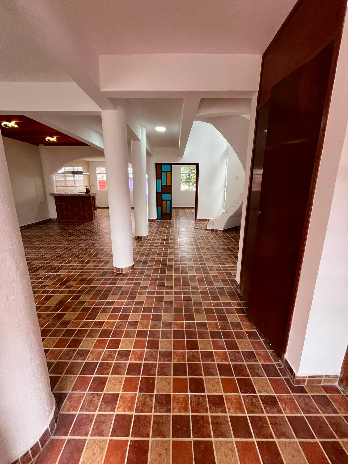 Escalera central